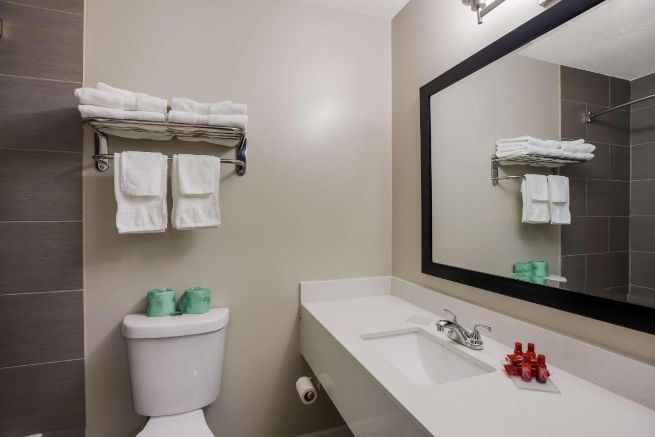 Surestay Hotel By Best Western Higginsville Dış mekan fotoğraf