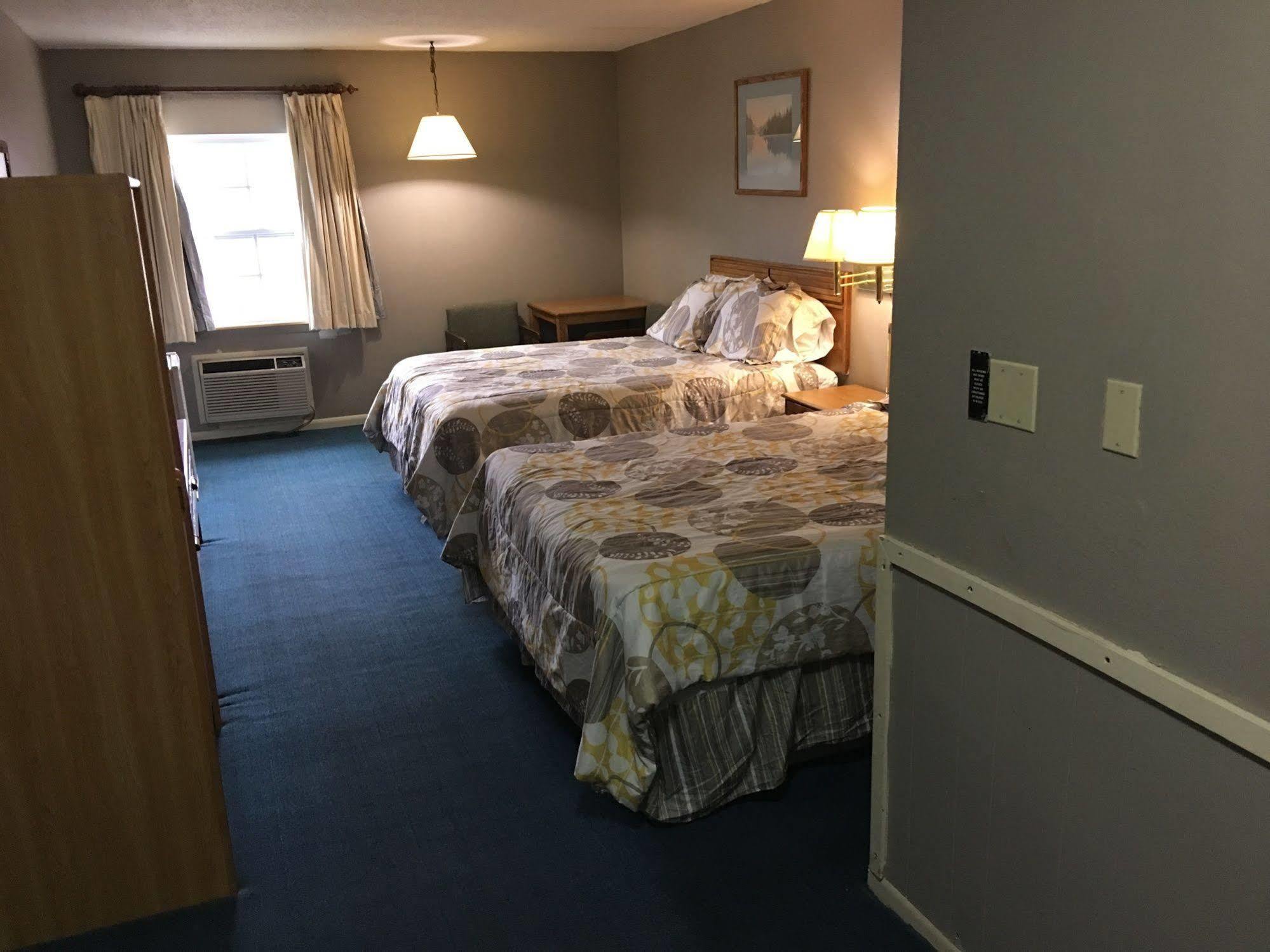 Surestay Hotel By Best Western Higginsville Dış mekan fotoğraf